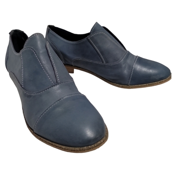 Naughty Monkey Slip Knot Blue Slip-on Leather Oxford Loafers 9.5 - Picture 2 of 9